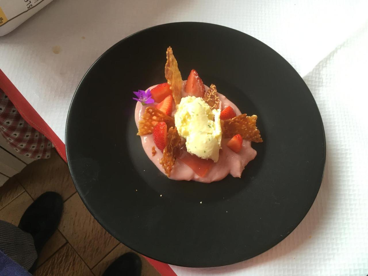 Hotel Les Skieurs Bellevaux ภายนอก รูปภาพ